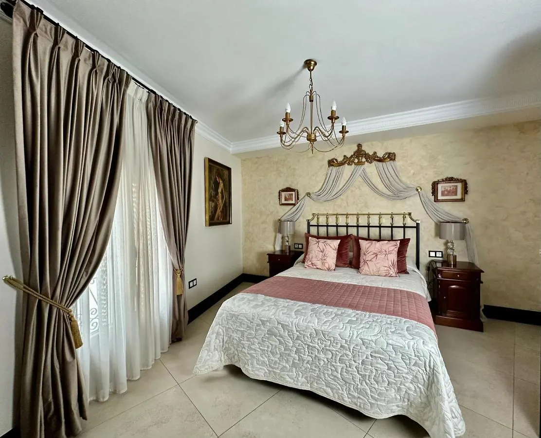 Hotel Boutique Casa Veracruz Estepona 4*,
