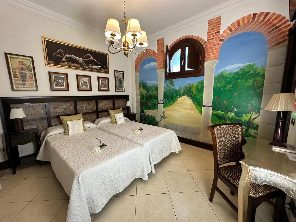 ****  Hotel Boutique Casa Veracruz Estepona España